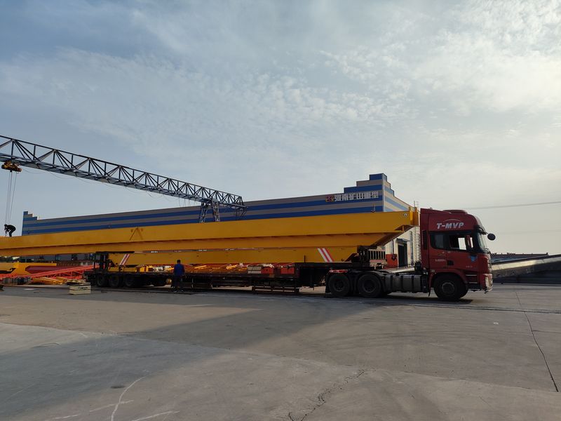 一批歐式單梁、歐式葫蘆雙發(fā)往山東威海