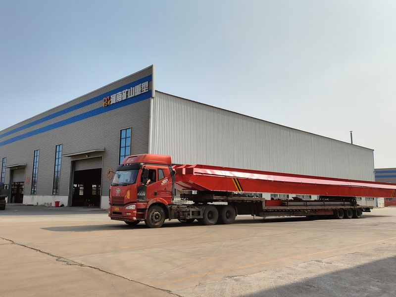 4臺電動單梁起重機(jī)，LD10t-26.53m，發(fā)往浙江交付客戶使用。