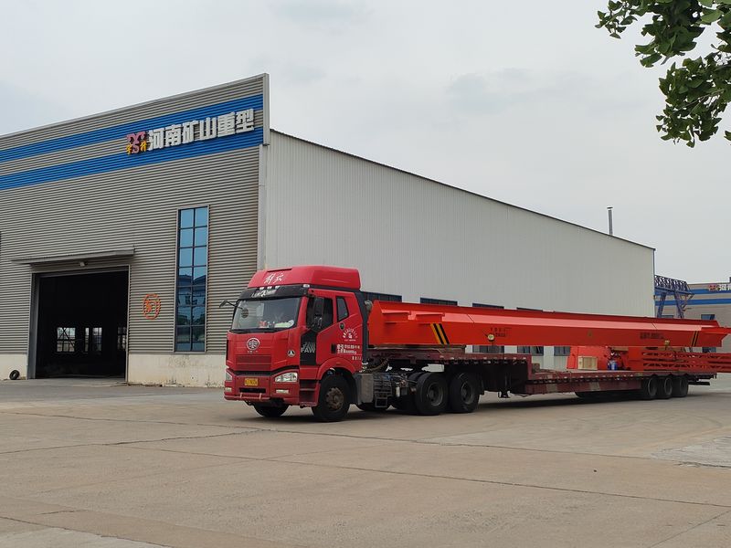 電動葫蘆門式起重機(jī) MHxh10t—20m 制作完成，發(fā)往新疆交付客戶使用。